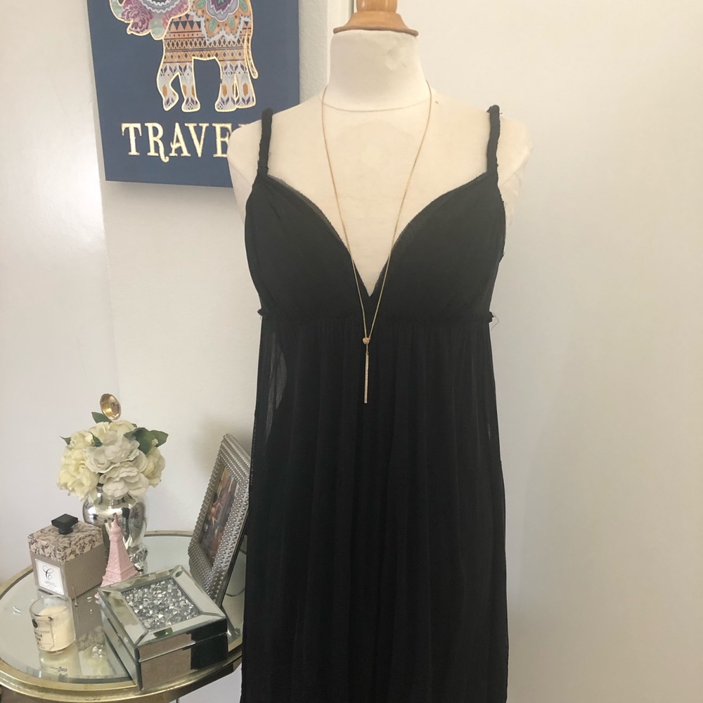 Dress - Picture 3 of 13